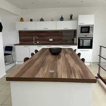 L'atelier Du Peintre *